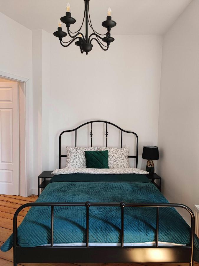 Centrum Grand Apartament Apartment Swidnica  Ngoại thất bức ảnh