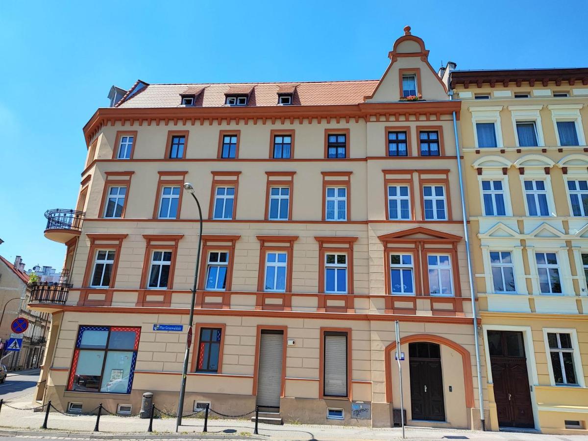 Centrum Grand Apartament Apartment Swidnica  Ngoại thất bức ảnh